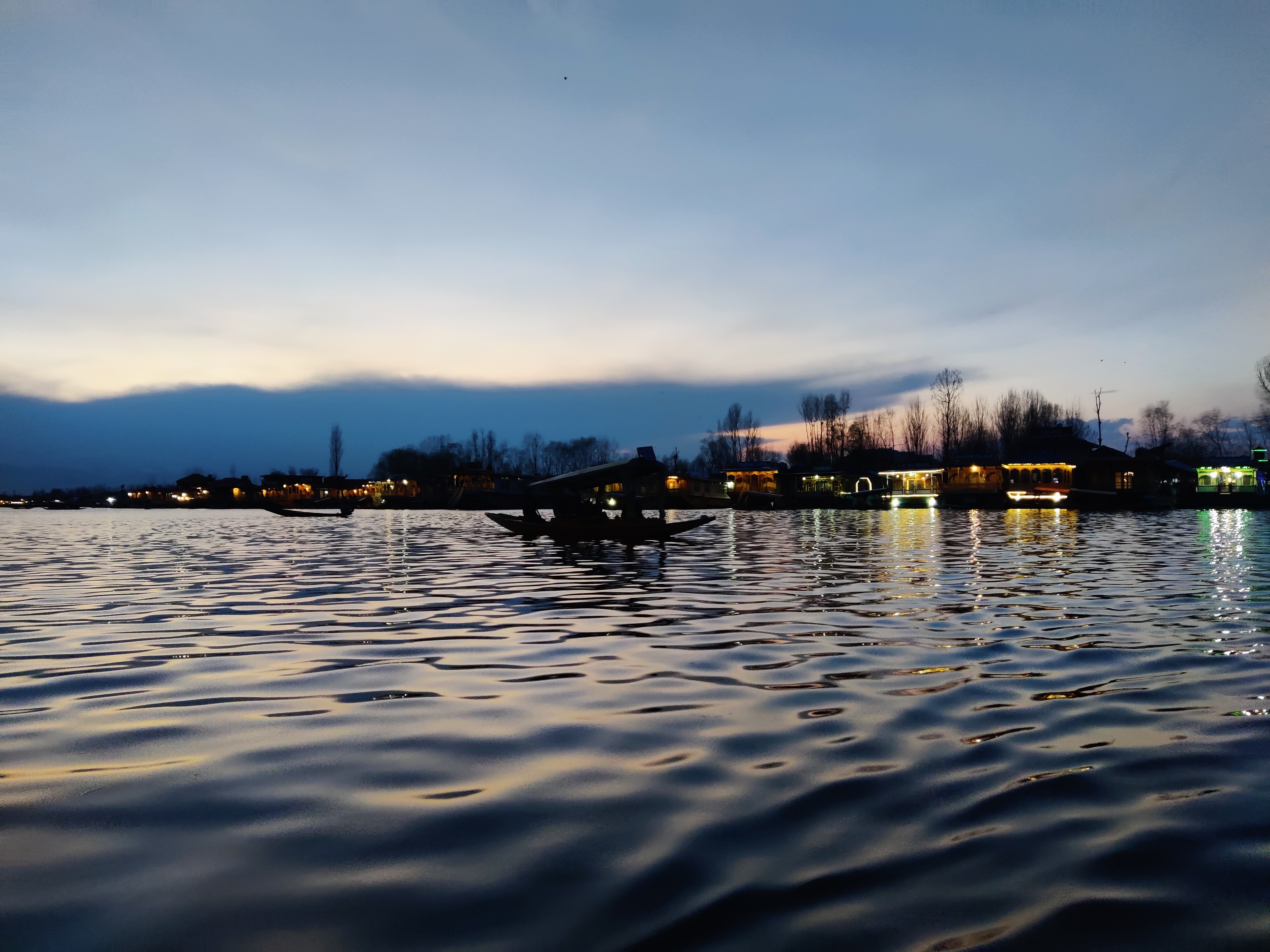 Dal Lake